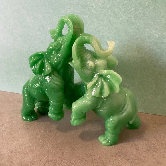 Green Soapstone Elephant Figurine Duo - Dancing Elephants Sculpture - 4 Inches T - Picture 7 of 10